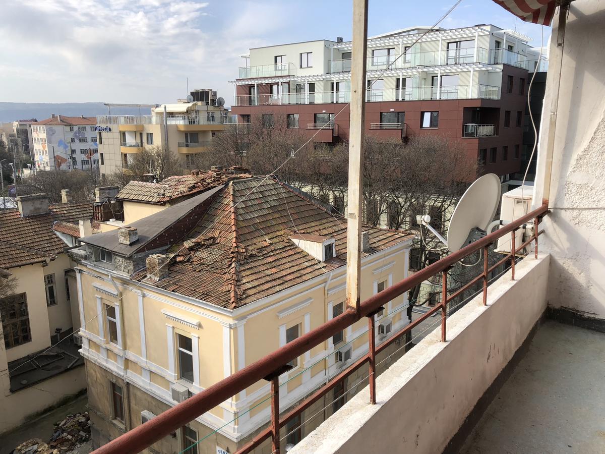 Jivko'S Studio Варна Екстериор снимка